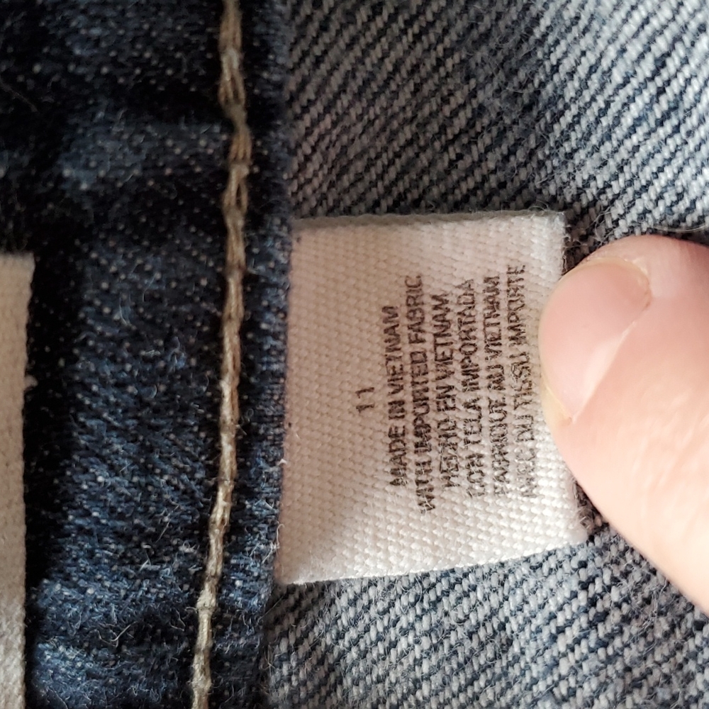 DKNY Denim Jeans • SZ 11 • Junior - Picture 10 of 11